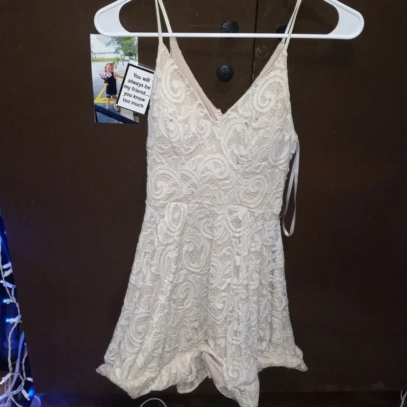 My Michelle Dresses | Beautiful Lacy Off White Dress | Color: Cream/White | Size: 0 | Klosetkloseout_'s Closet